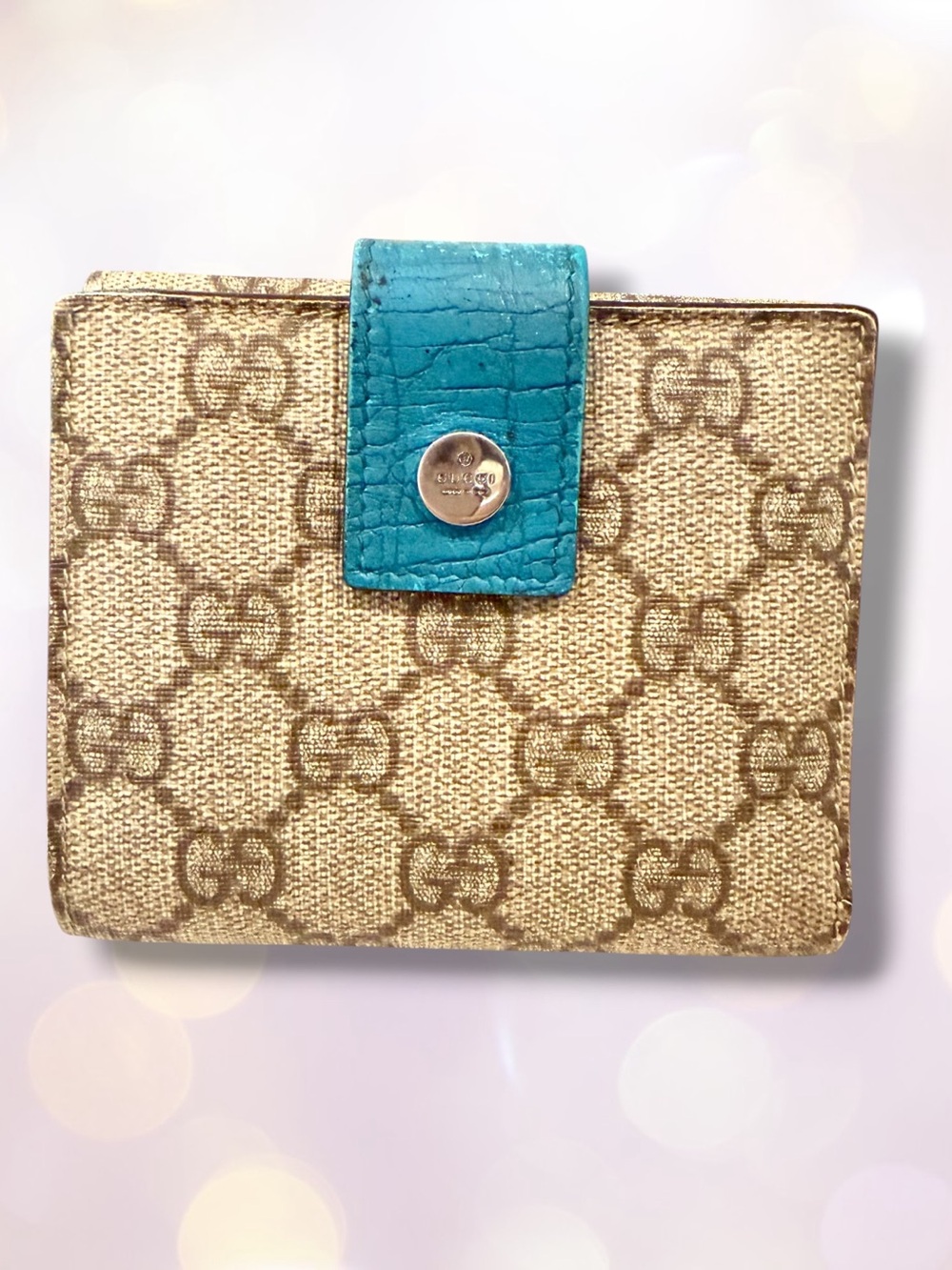 Gucci Vintage GG Beige Canvas Wallet with Turquoise Snap Tab